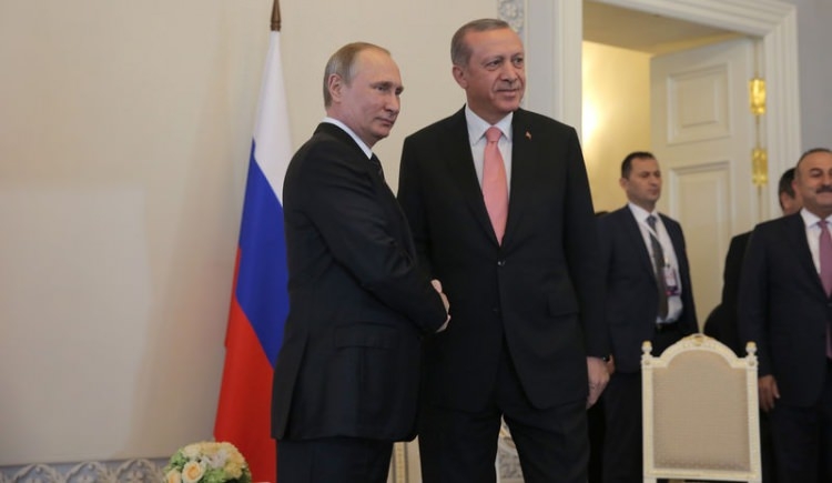 Putin'in Erdoğan'ı ağırladığı sarayın sırrı 45