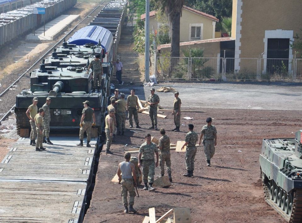 İstanbul'dan yola çıkan zırhlı araçlar Gaziantep'e ulaştı 24