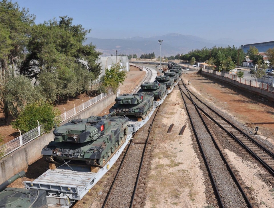 İstanbul'dan yola çıkan zırhlı araçlar Gaziantep'e ulaştı 36