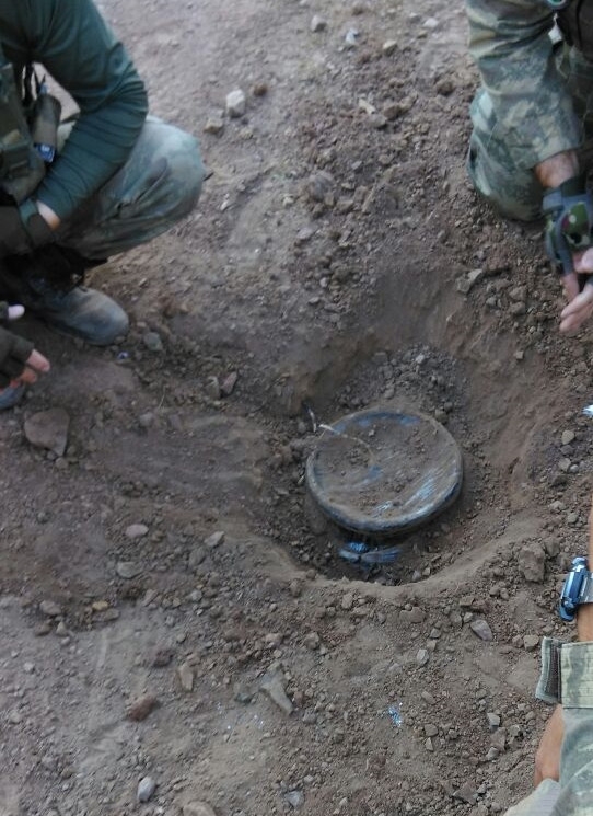 PKK’lıların füze ve doçka namluları böyle ele geçirildi 19