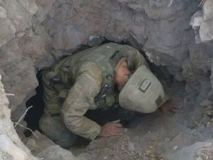 Teröristlere Çukurca'da ağır darbe