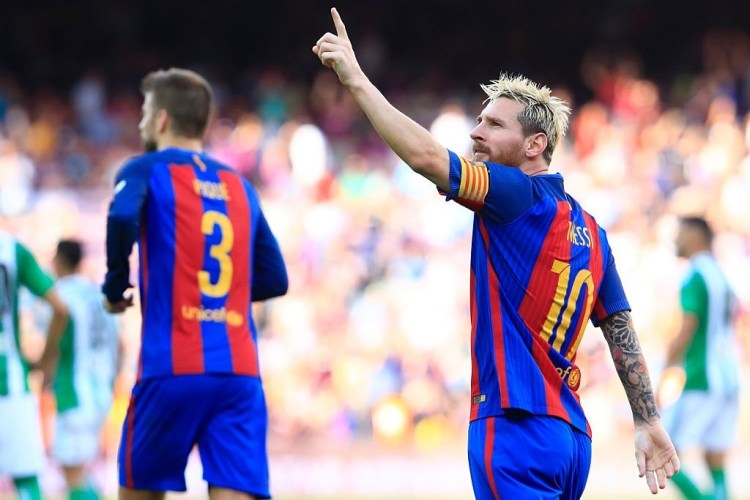 Messi'den rekor kazanç! 4