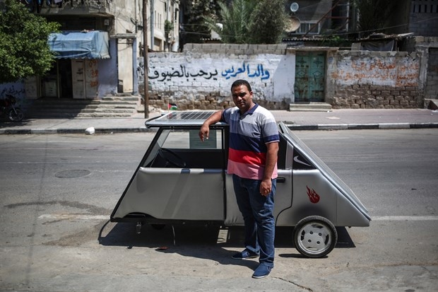 Gazze'nin ilk güneş enerjili aracı 7