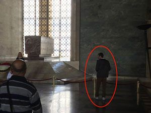 Canlı bomba Anıtkabir'de!