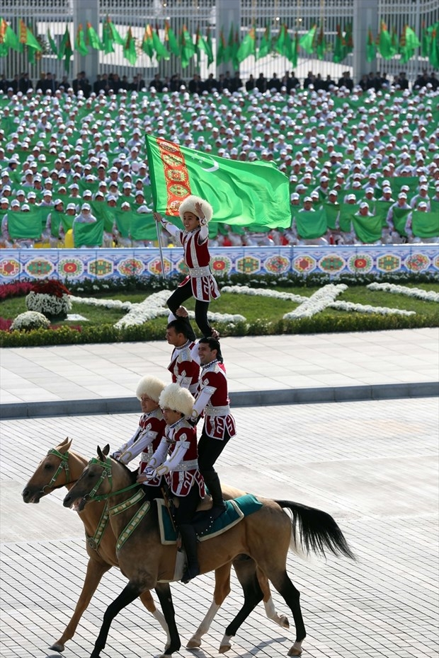Türkmenistan'ın Bağımsızlığının 25. yıl dönümü 17