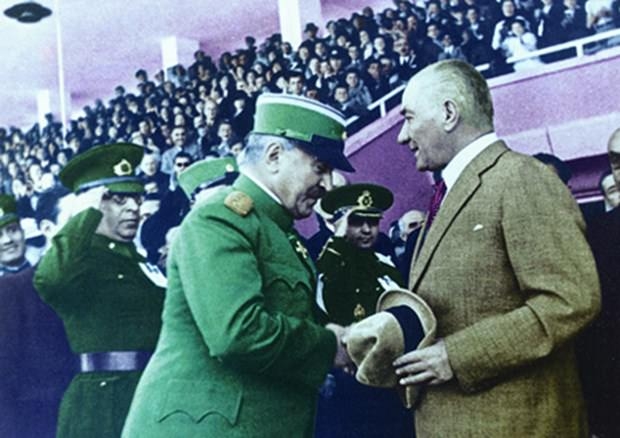 Genelkurmay Atatürk'ün renkli fotoğraflarını yayınladı 13