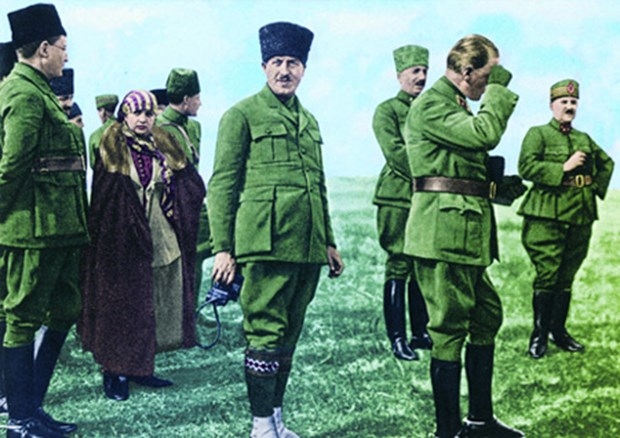 Genelkurmay Atatürk'ün renkli fotoğraflarını yayınladı 15