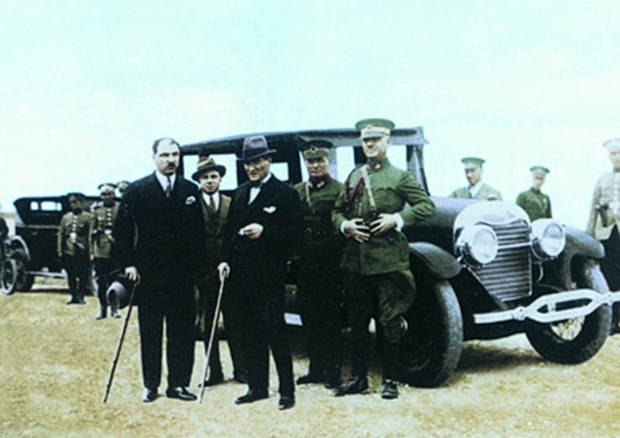 Genelkurmay Atatürk'ün renkli fotoğraflarını yayınladı 57