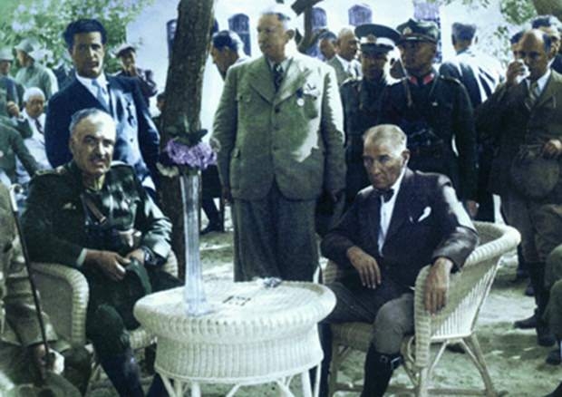 Genelkurmay Atatürk'ün renkli fotoğraflarını yayınladı 74