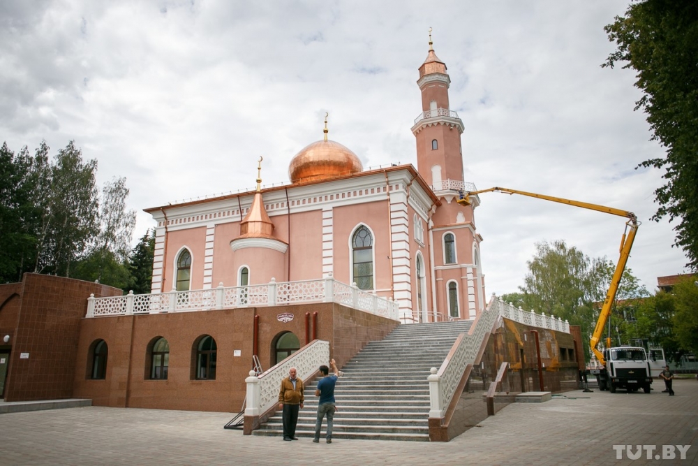 Sovyetlerin yıktığı camiyi Türkiye yeniden inşa etti 5