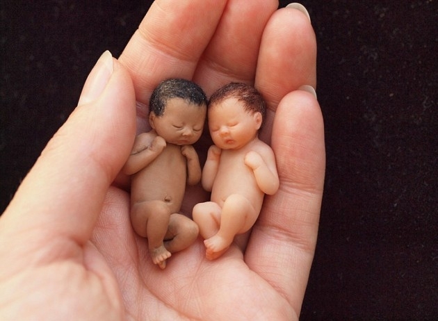 Yeni doğmuş bebeklerin minyatür heykelleri şaşırtıyor 4