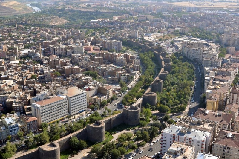 Diyarbakır Surları Çin Seddi'ni geride bıraktı 3