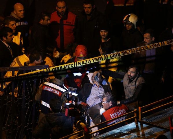 Adana'daki facianın izleri gün ağarınca ortaya çıktı 6