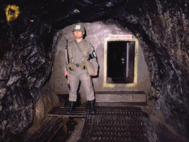 Kuzey Kore'nin sınırdaki gizli tünelleri bulundu 2