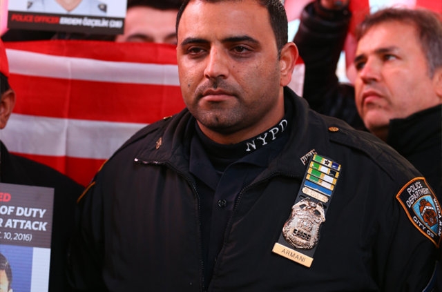New York Polisi'nden anlamlı destek 2