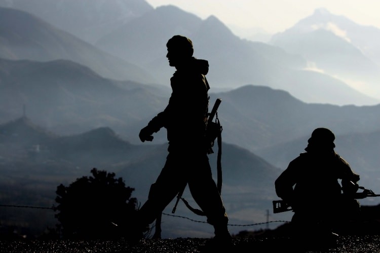 Asker PKK'ya göz açtırmıyor 50