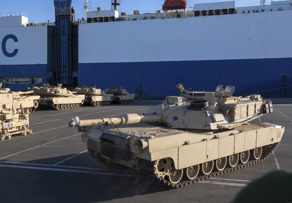 ABD'den Rusya sınırına yüzlerce tankla çıkarma 3