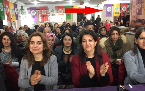 HDP'li Buldan'ın katıldığı 'hayır' kampanyasında olay fotoğraflar 1
