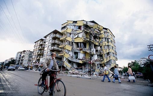 Marmara depreminin 18. yıldönümü 24