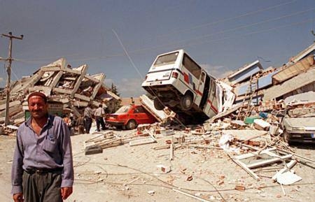 Marmara depreminin 18. yıldönümü 9