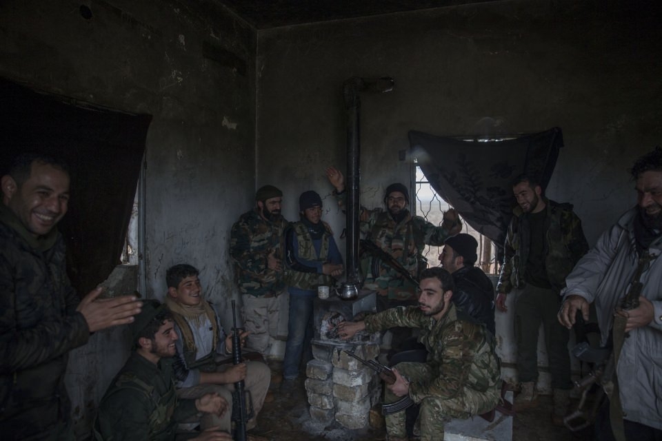Afrin'deki terörist kampı ele geçirildi! 28