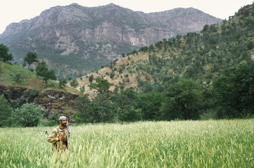 AMERİKAN ÜNİFORMALI PKK'LILAR 3