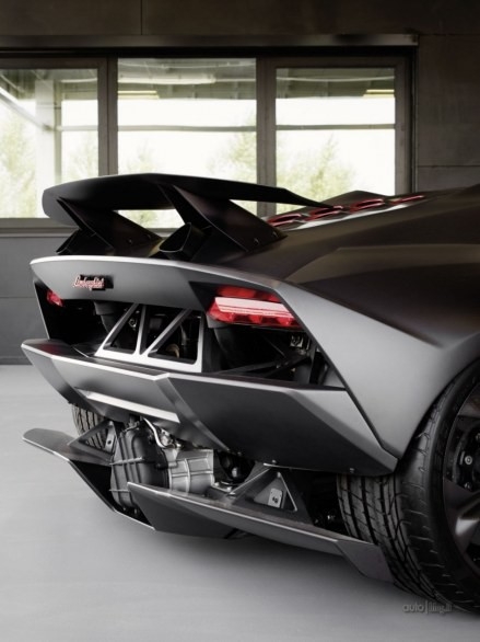 İşte Lamborghini Sesto Elemento 10