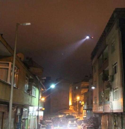 İstanbul'da Şafak Vakti Terör Operasyonu 13