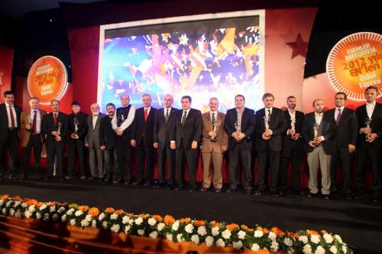 Türkiye'nin En'leri Ödüllerini Aldı 11
