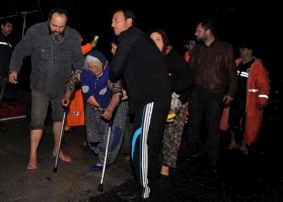 Antalya'da Sel: 3 Çocuk Kayıp 2
