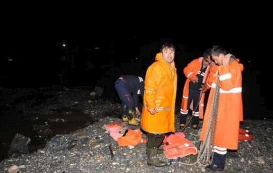 Antalya'da Sel: 3 Çocuk Kayıp 6