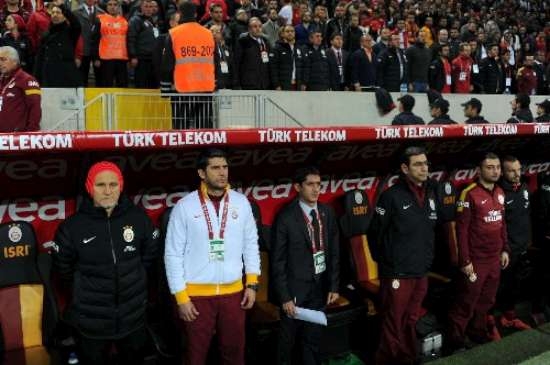 Galatasaray'a Tek Devre Yetti! 11