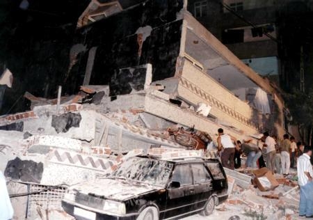 17 Ağustos 1999 Marmara Depremi 14