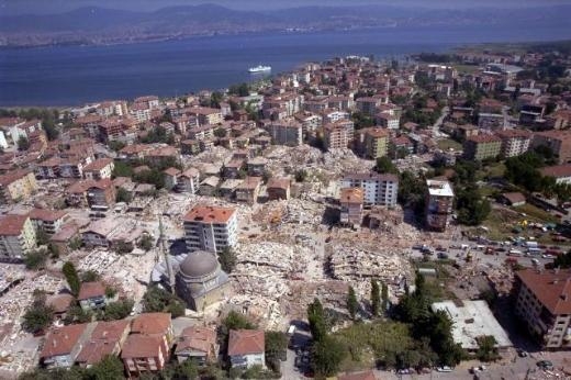 17 Ağustos 1999 Marmara Depremi 4