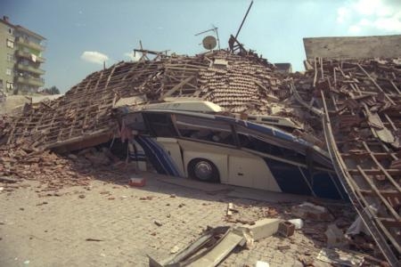 17 Ağustos 1999 Marmara Depremi 49