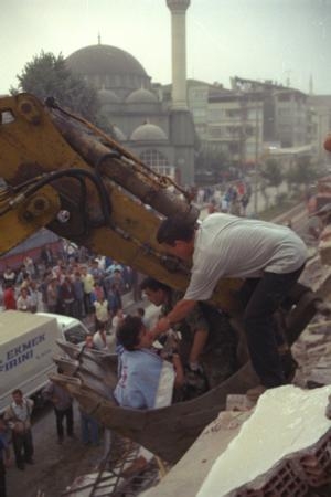 17 Ağustos 1999 Marmara Depremi 59