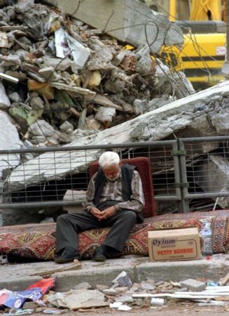 17 Ağustos 1999 Marmara Depremi 61