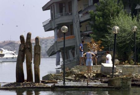 17 Ağustos 1999 Marmara Depremi 71