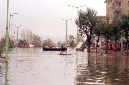 17 Ağustos 1999 Marmara Depremi 8
