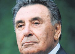 Aydın ağaya, gazetecilik dersi!