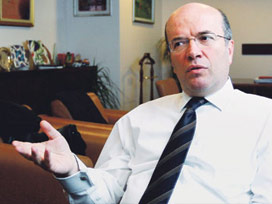Davutoğlu'nun sağ koluna Erdoğan onayı