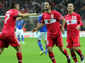 İlk yarıyı yenik kapattık
