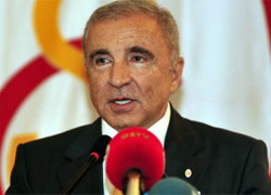 Ünal Aysal'dan Şaşırtan Açıklama!