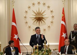 Gül, büyükelçilere seslendi