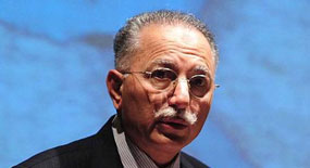 İhsanoğlu'ndan Afganistan'da sükunet çağrısı