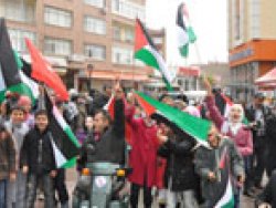 Saadet'ten İsrail'e mitingli protesto