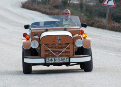 Yerli otomobili 25 sene önce yaptı