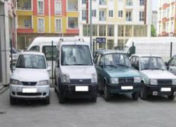 Otomobil hırsızları kıskıvrak yakalandı