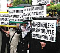 Özgürlük Platformları örtüye özgürlük istedi