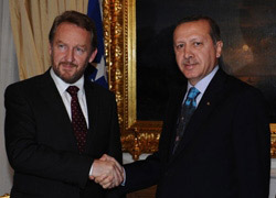'Erdoğan sadece Türkiye'ye ait değil'